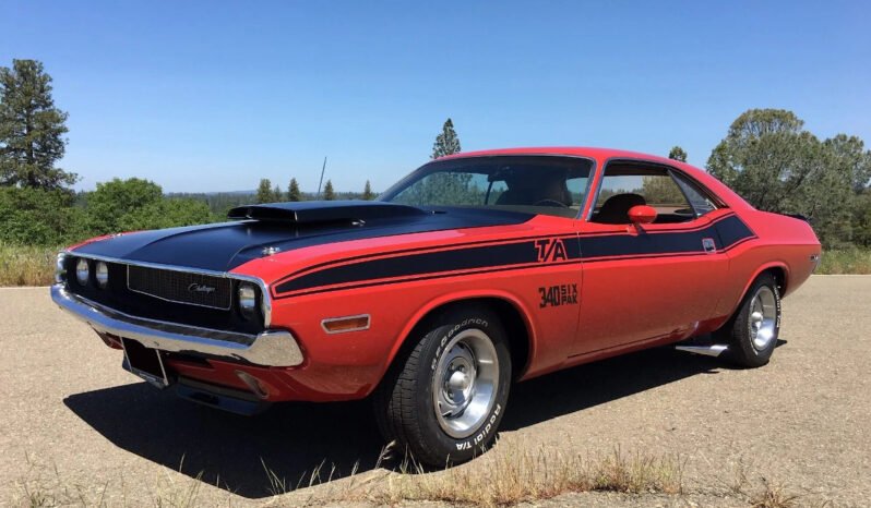 
								1970 Dodge Challenger T/A full									