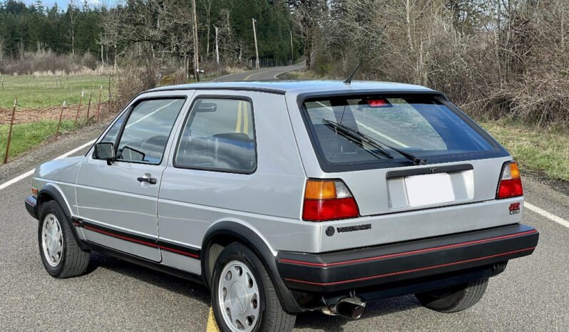 
								1987 Volkswagen Golf GTI full									