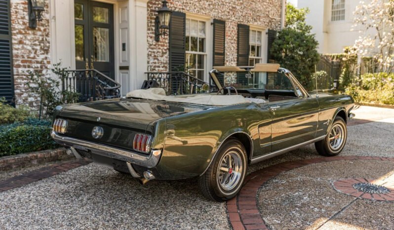 
								1966 Ford Mustang Metallic Green full									