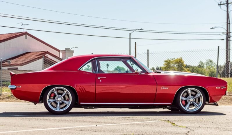 
								1969 Chevrolet Camaro V8 full									