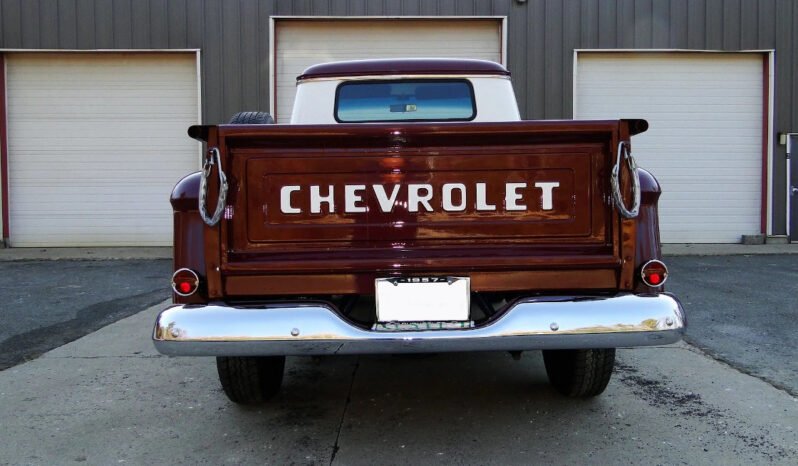 
								1957 Chevrolet 3100 V8 full									