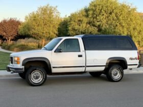 2000 GMC Sierra Classic K2500 SL