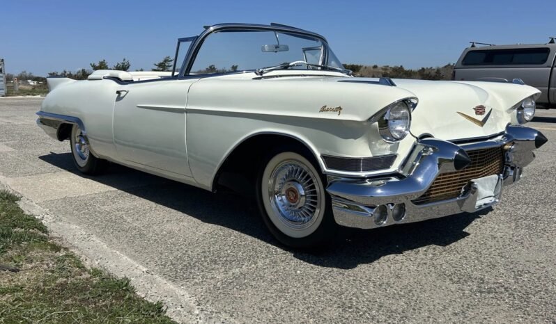 
								1957 Cadillac Eldorado Biarritz V8 White full									