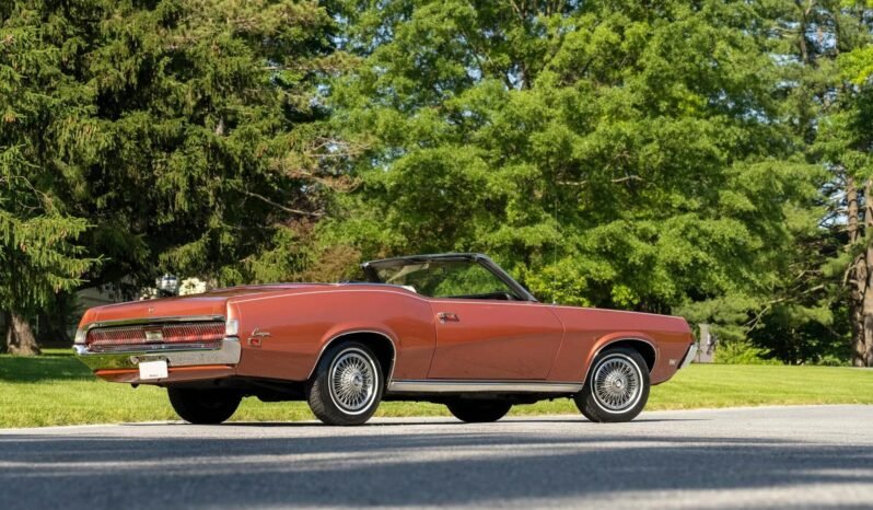 
								1969 Mercury Cougar XR-7 full									