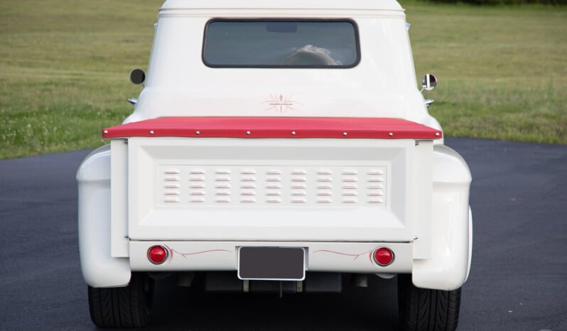 
								1956 Chevrolet 3100 Custom full									