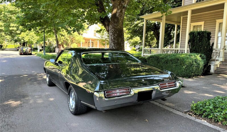 
								1969 Pontiac GTO Metallic Green full									