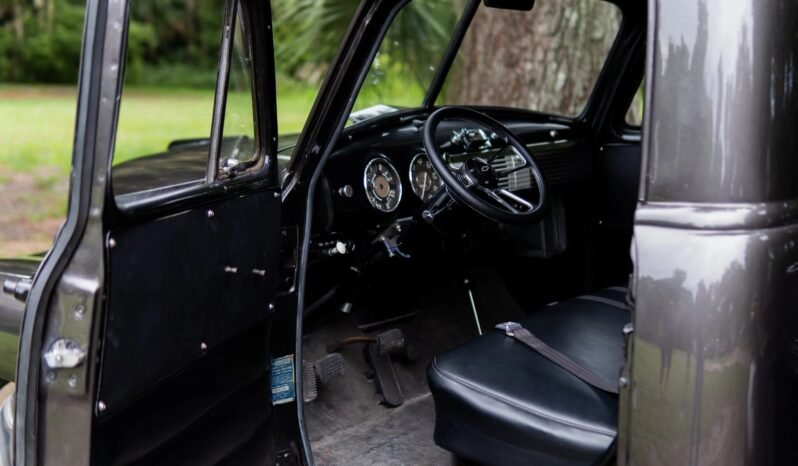 
								1953 Chevrolet 3100 Series full									