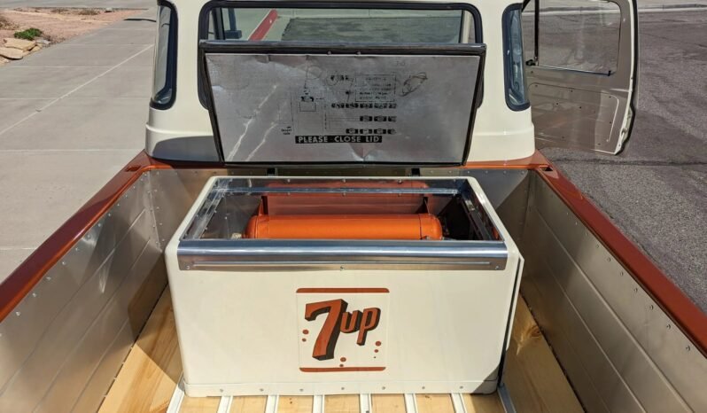 
								1963 Ford Econoline E-100 full									