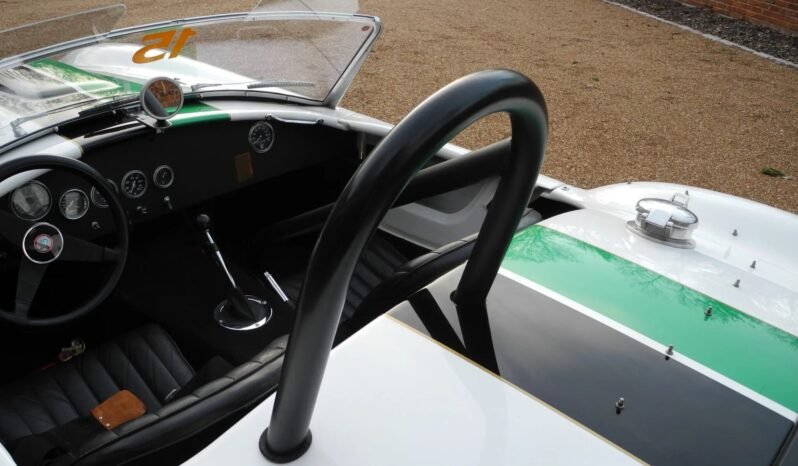 
								1964 Contemporary Classic Shelby Cobra 289 FIA Cobra V8 full									