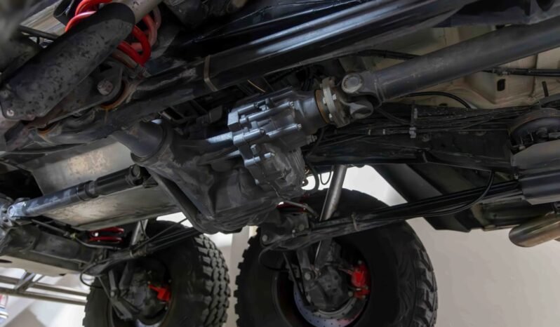 
								2014 Mercedes-Benz G63 AMG 6X6 V8 full									