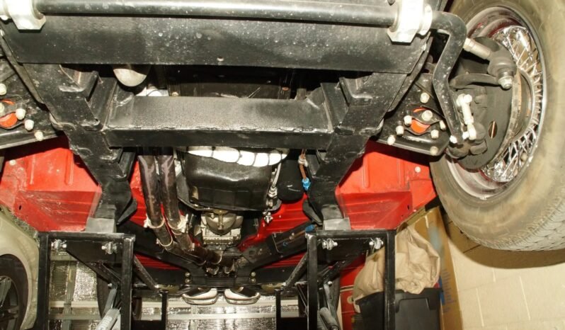 
								1969 Triumph TR6 Red full									