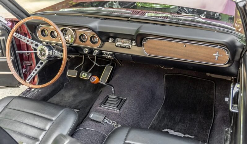 
								1966 Ford Mustang Convertible GT full									