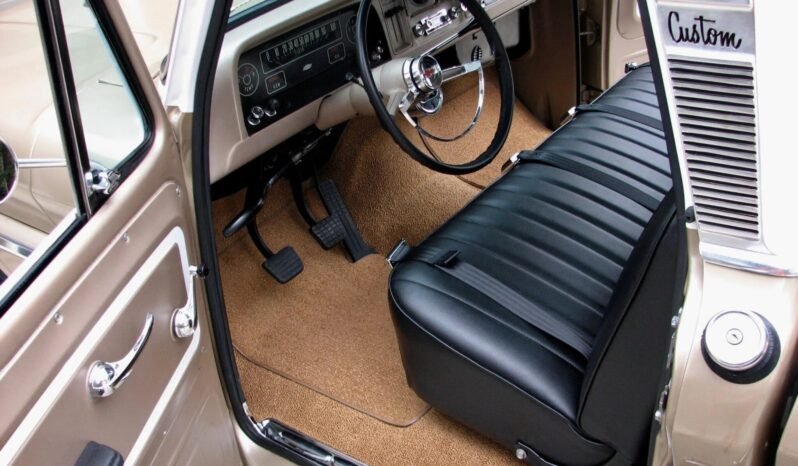 
								1966 Chevrolet C10 Custom V8 full									