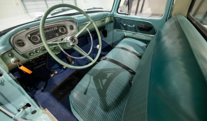 
								1965 Ford F-100 Custom Cab full									