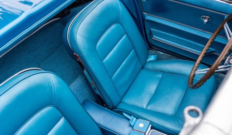 
								1965 Chevrolet Corvette Blue V8 full									