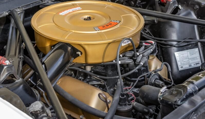 
								1965 Ford Mustang Wimbledon White full									