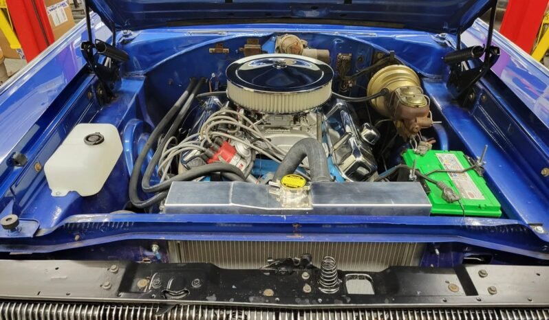 
								1966 Dodge Charger V8 Blue full									