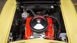 
										1966 Chevrolet Corvette 427CI V8 full									