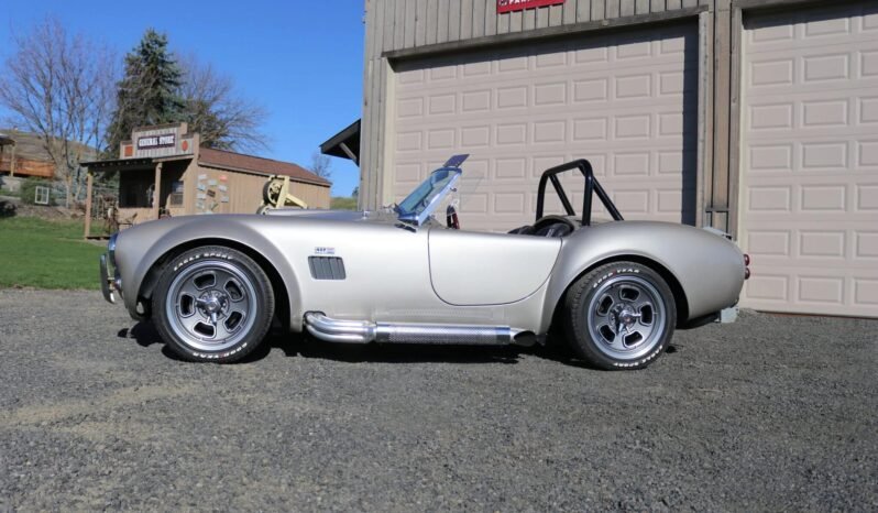 
								1966 Factory Five Racing Shelby Cobra Replica full									