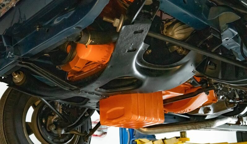 
								1964 Dodge 330 V8 full									