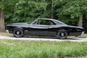 1966 Pontiac LeMans GTO-style