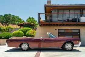 1966 Lincoln Continential V8 Convertible