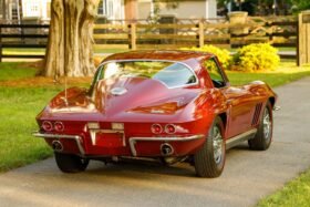 1966 Chevrolet Corvette V8 Milano Maroon