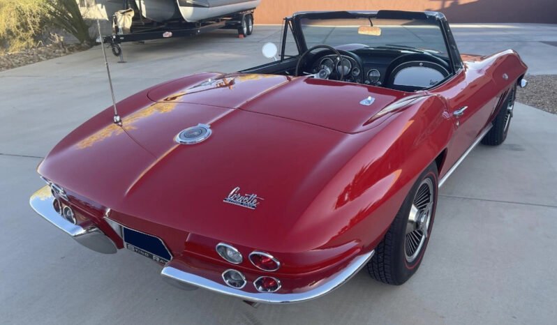 
								1966 Chevrolet Corvette 4-Speed V8 full									