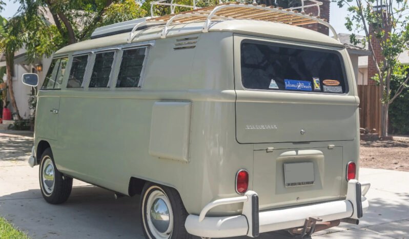 
								1965 Volkswagen Type 2 Camper Bus full									