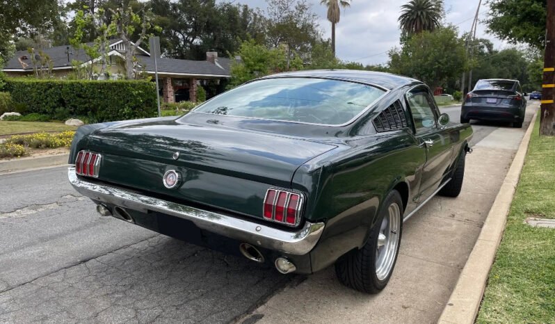 
								1966 Ford Mustang Fastback 302 V8 full									