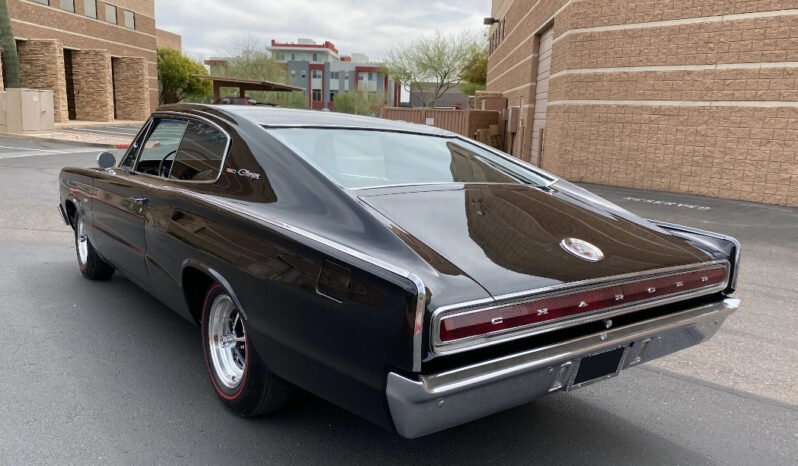 
								1966 Dodge Charger 440 V8 full									