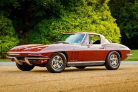 1966 Chevrolet Corvette V8 Milano Maroon