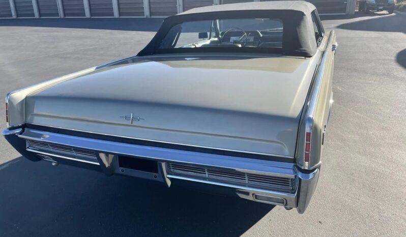 
								1966 Lincoln Continental Convertible 462 V8 full									