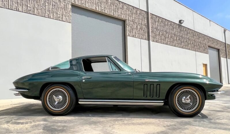 
								1965 Chevrolet Corvette L84 V8 Coupe full									