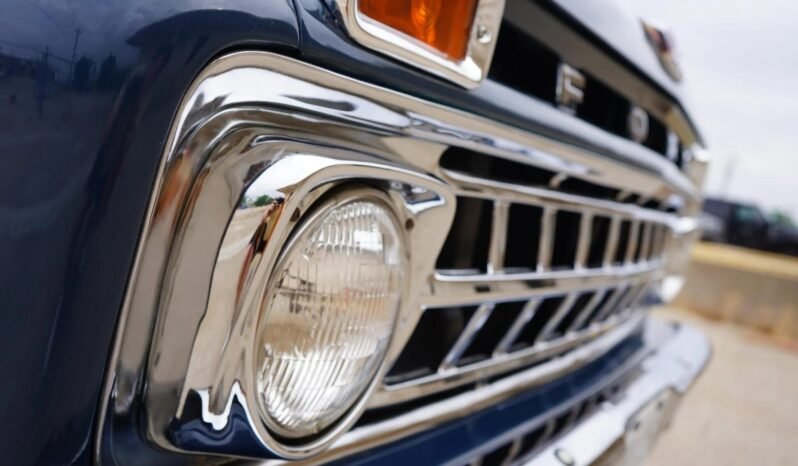 
								1965 Ford F-100 Pickup Truck full									