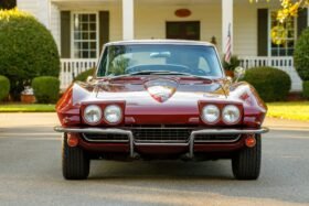 1966 Chevrolet Corvette V8 Milano Maroon