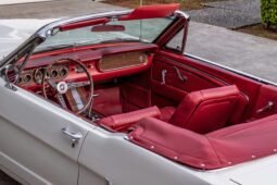 
										1965 Ford Mustang Wimbledon White full									