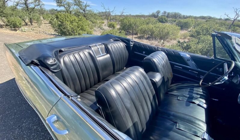 
								1965 Buick Wildcat Custom Convertible V8 full									