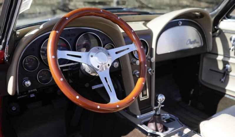 
								1965 Chevrolet Corvette LS3 V8 full									