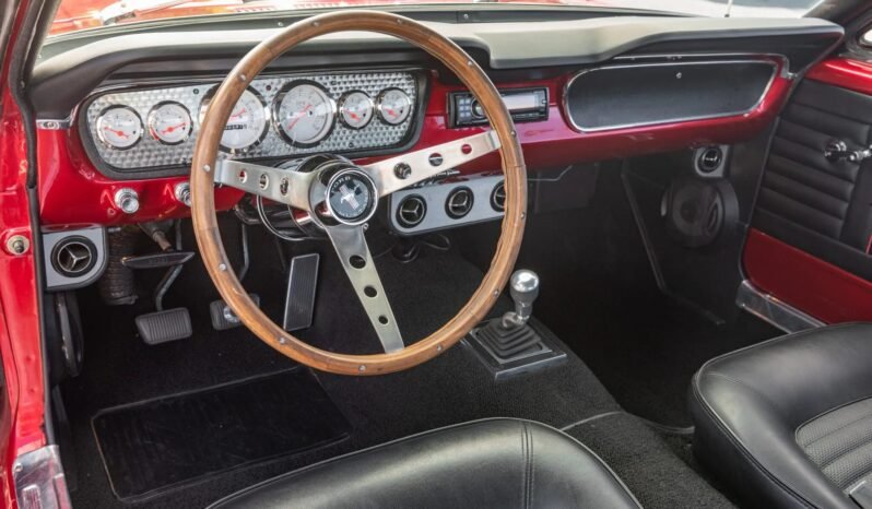 
								1965 Ford Mustang 351 V8 full									