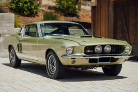 1967 Shelby Mustang GT500 Lime Gold V8