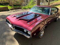 1969 Oldsmobile 442 Holiday Coupe V8