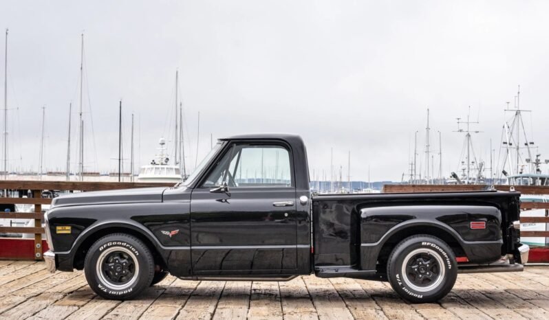 
								1970 GMC C1500 Stepside Pickup Truck V8 full									