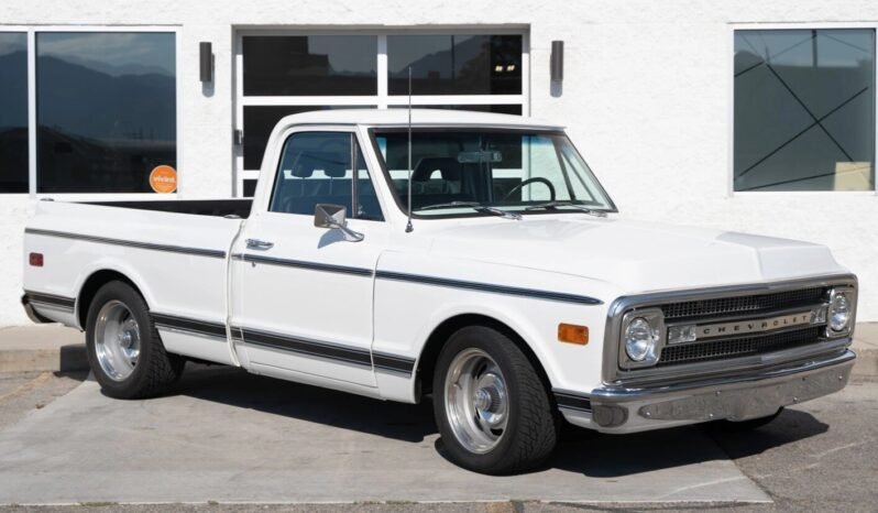 
								1969 Chevrolet C10 Regular Cab full									