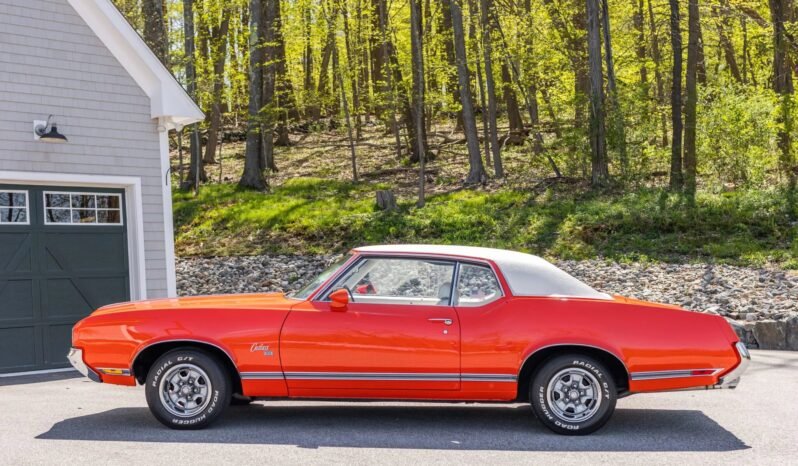 
								1970 Oldsmobile Cutlass Supreme Holiday Coupe SX full									