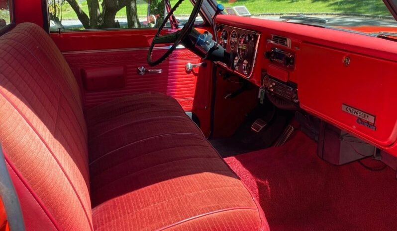 
								1969 Chevrolet C20 Pickup Truck full									