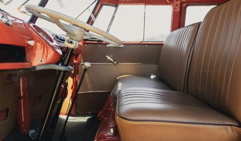 
								1967 Volkswagen Type 2 Double Cab Transporter full									