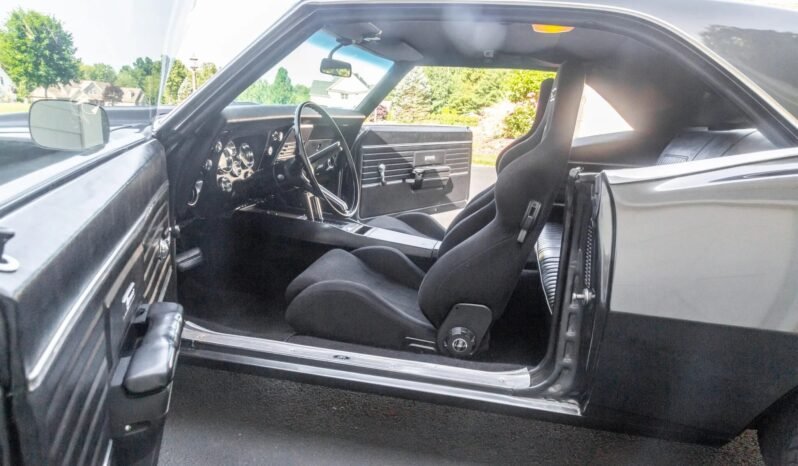 
								1968 Chevrolet Camaro V8 Coupe full									