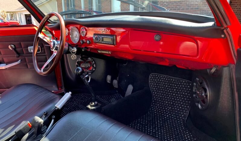 
								1971 Volkswagen Karmann Ghia Soft Top full									
