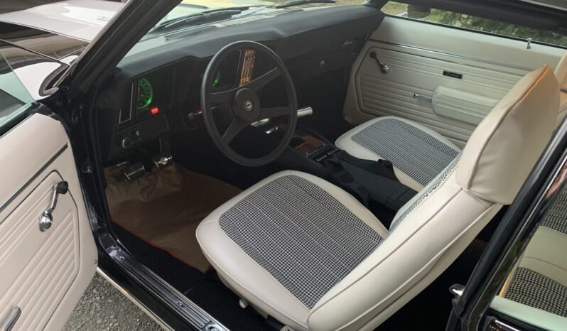 
								1969 Chevrolet Camaro Z/28 408 V8 full									